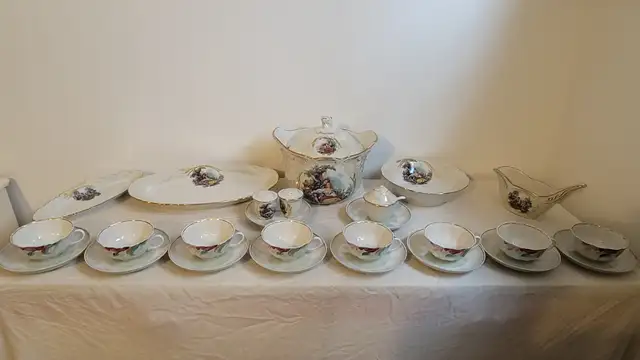 CHINA SETS