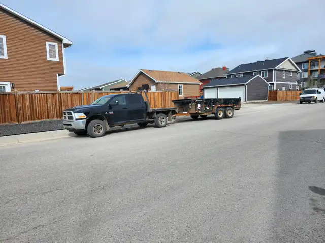 Dump runs and gravel hauling - Photo 3