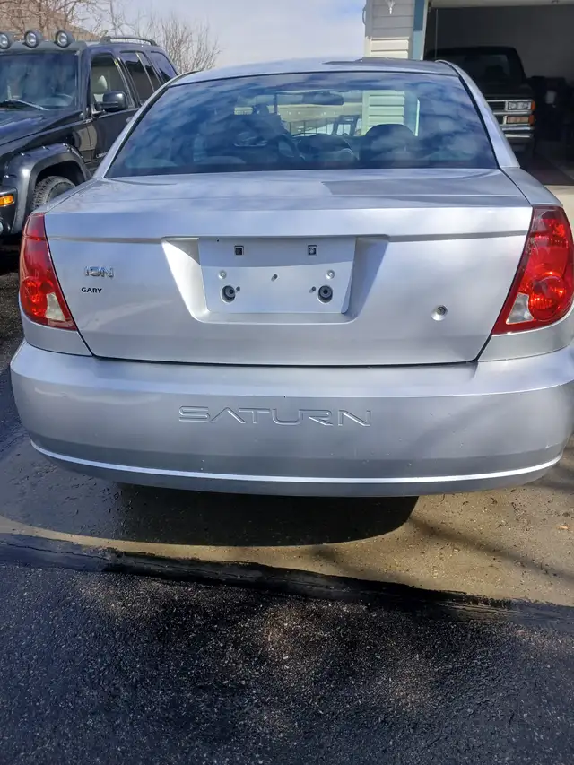 2007 Saturn Ion - Photo 4