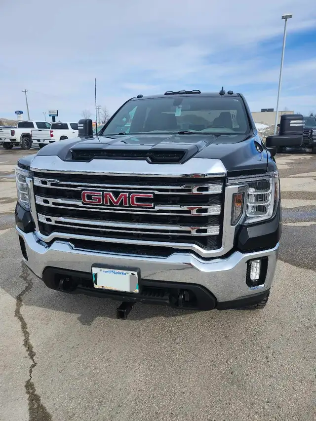 2022 GMC Sierra 2500HD - Photo 6