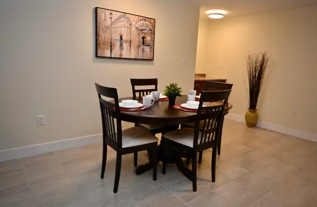 Fully Furnished 2 Bed Suite For Rent in Drayton Valley - Photo 2