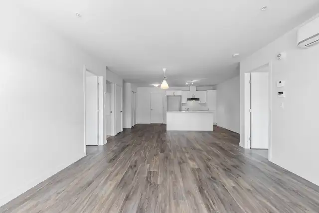 4 ½  avec Garage & Piscines – Châteauguay – Libre Juillet - Photo 6