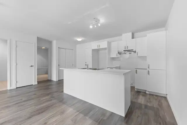 4 ½  avec Garage & Piscines – Châteauguay – Libre Juillet - Photo 10