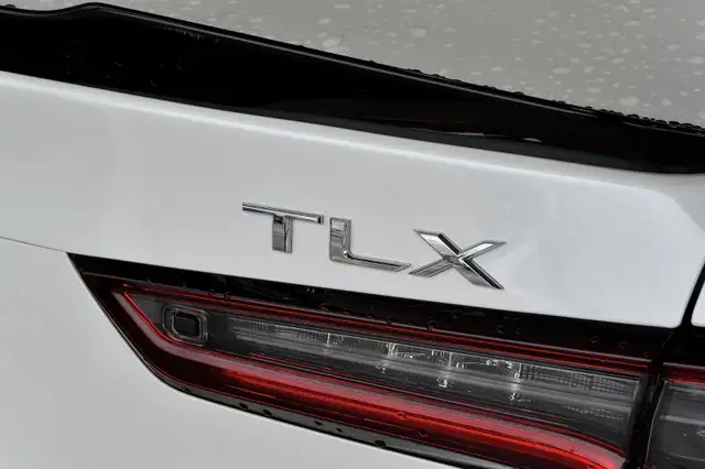 2023 Acura TLX A-Spec Cuir noir ELS 3D Carplay Toit ouvrant PNEU - Photo 16
