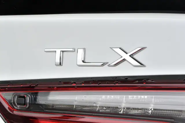 2023 Acura TLX A-Spec Cuir noir ELS 3D Carplay Toit ouvrant PNEU - Photo 17