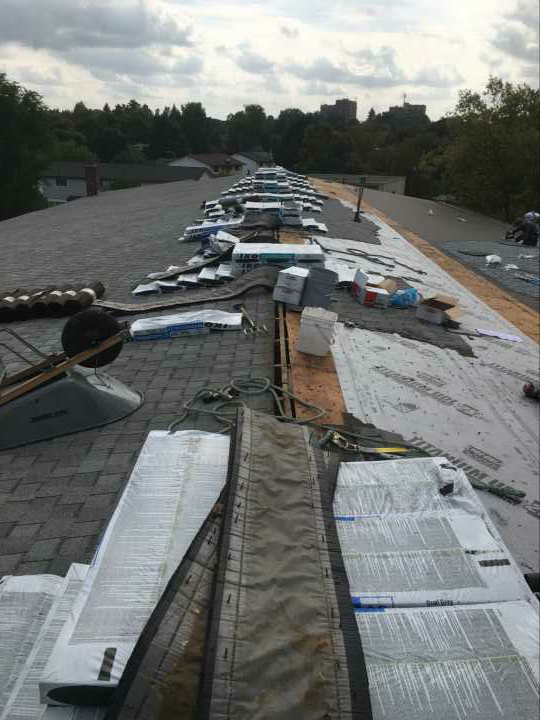 Roofing and gutters - Photo 2