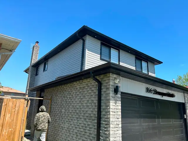 Roofing and gutters - Photo 5