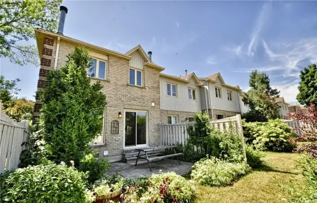 Premium living at 302 College Ave W! - Photo 10