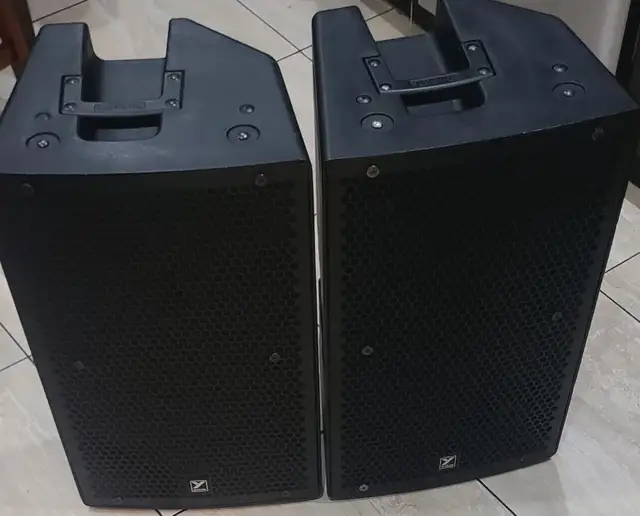 YORKVILLE PS12P 12' Powered Speaker Pair 1400 watts, 4400 peak