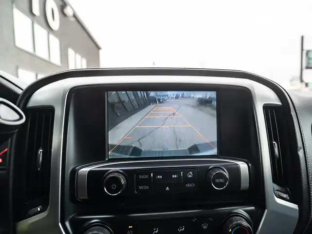 2015 GMC Sierra 1500 SLE - Photo 14