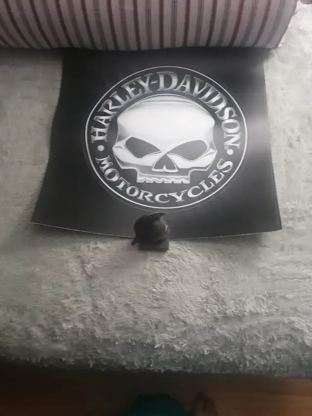 Harley Davidson poster and Harley-Davidson sticker poster $4 eac - Photo 2