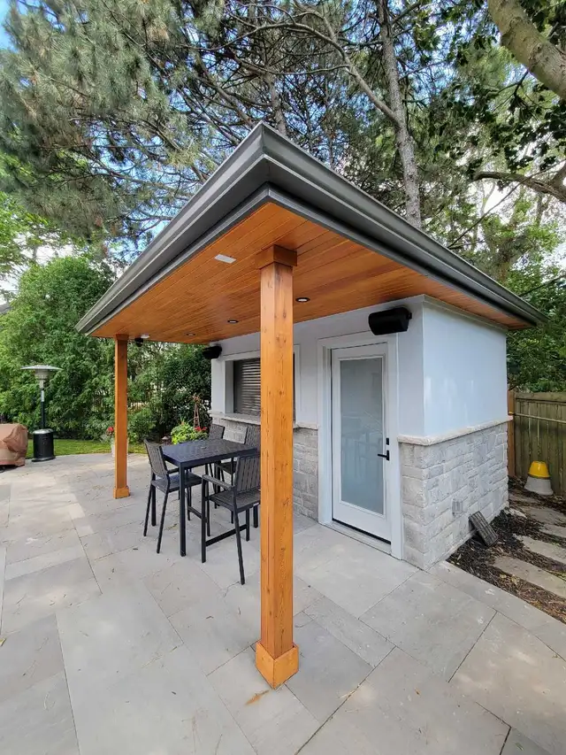 gutters-Eavestrough, soffit, fascia, siding etc - Photo 7