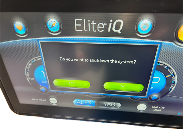 Cynosure Elite iQ Laser Machine