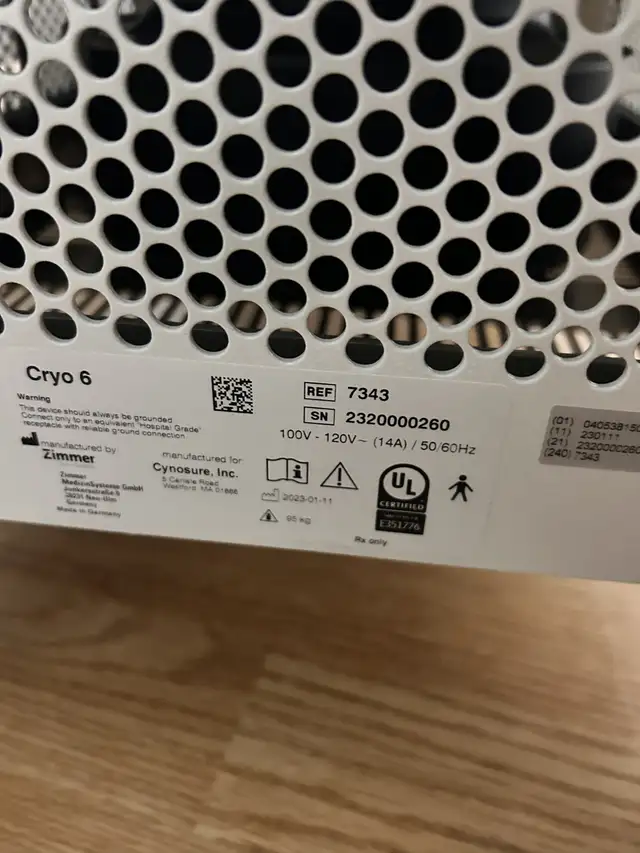 Cynosure Elite iQ Laser Machine - Photo 5