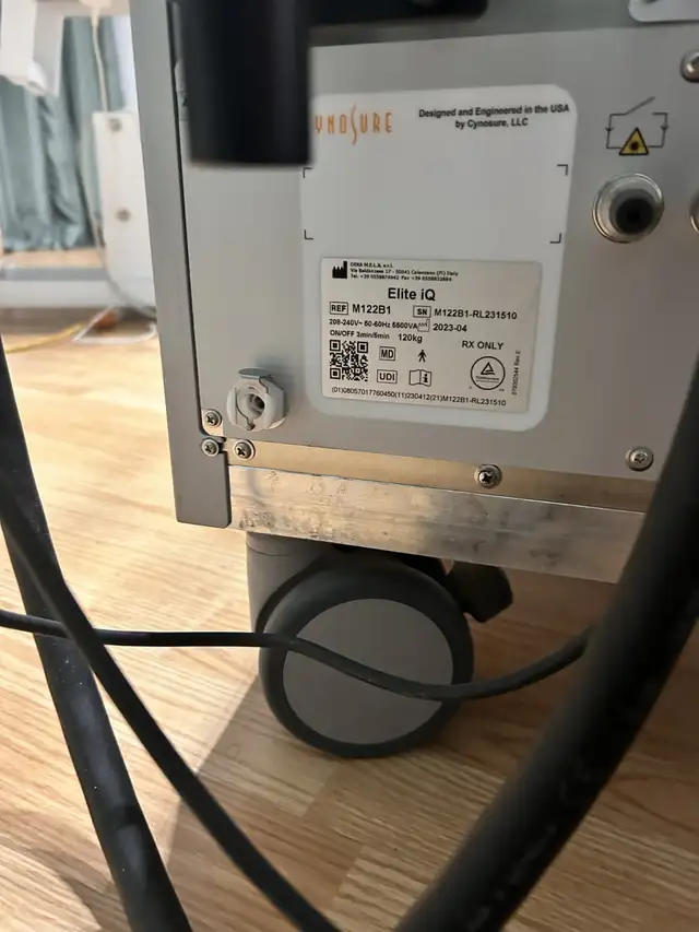 Cynosure Elite iQ Laser Machine - Photo 8