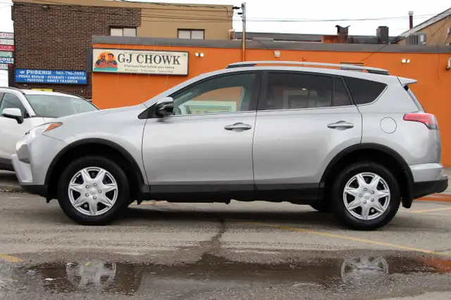 2017 Toyota RAV4 LE Certified 2 Year Warranty - Photo 4