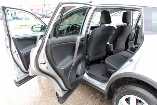 2017 Toyota RAV4 LE Certified 2 Year Warranty - Photo 12