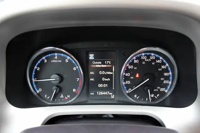 2017 Toyota RAV4 LE Certified 2 Year Warranty - Photo 24