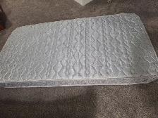 Twin Mattress - Excellent Condition