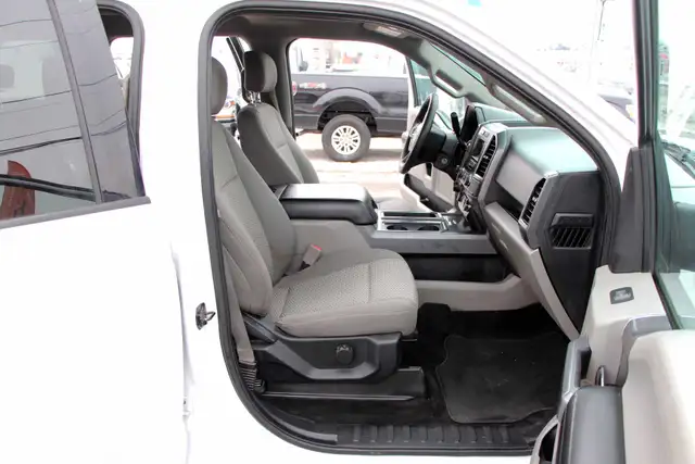 2018 Ford F-150 XLT 4x4 5.0L Crew 6.5FtBed Certified 2 Year W - Photo 15