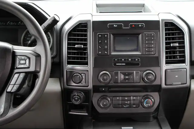 2018 Ford F-150 XLT 4x4 5.0L Crew 6.5FtBed Certified 2 Year W - Photo 22