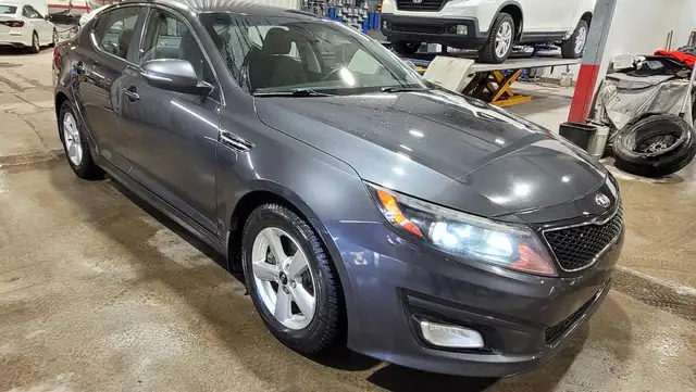 2015 Kia Optima LX - Photo 4