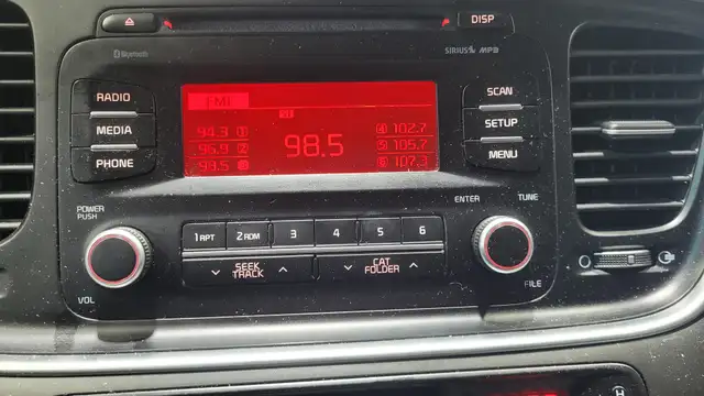 2015 Kia Optima LX - Photo 16