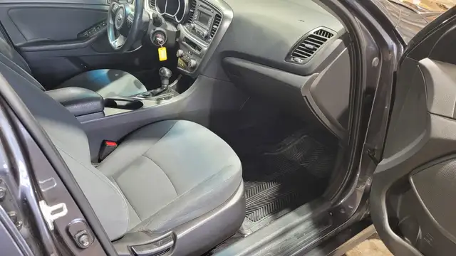 2015 Kia Optima LX - Photo 19