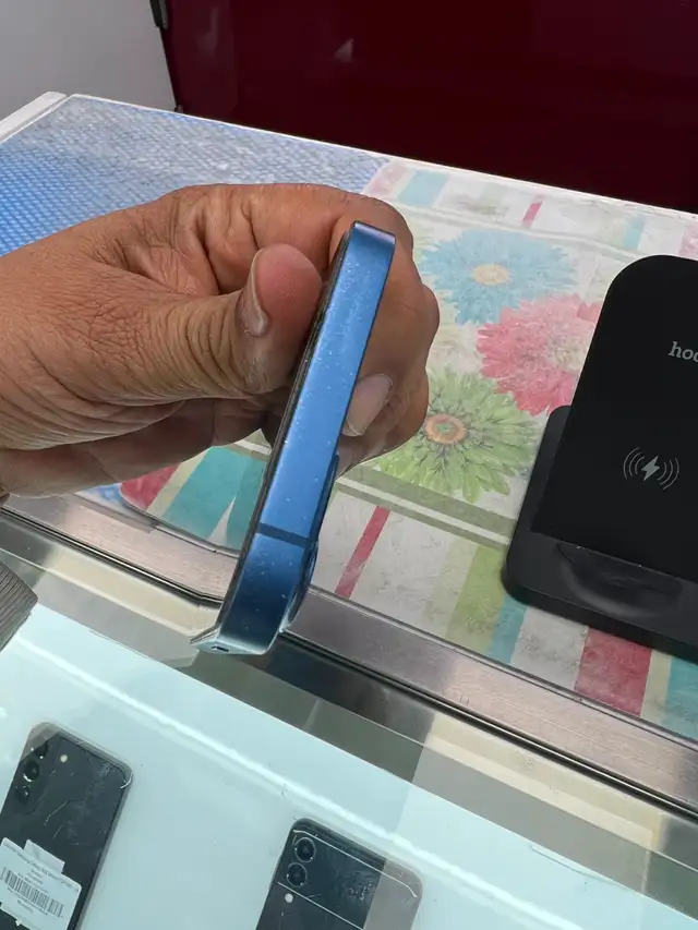 Pre‑Owned-iPhone13(Black, 128GB)–Pre‑Owned   1‑Year Warranty - Photo 6