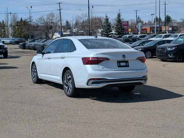 2024 Volkswagen Jetta Highline - Photo 4