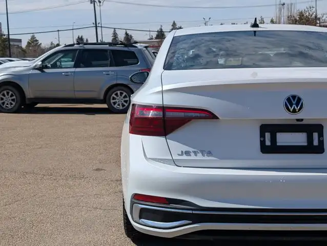 2024 Volkswagen Jetta Highline - Photo 13
