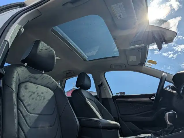 2024 Volkswagen Jetta Highline - Photo 21