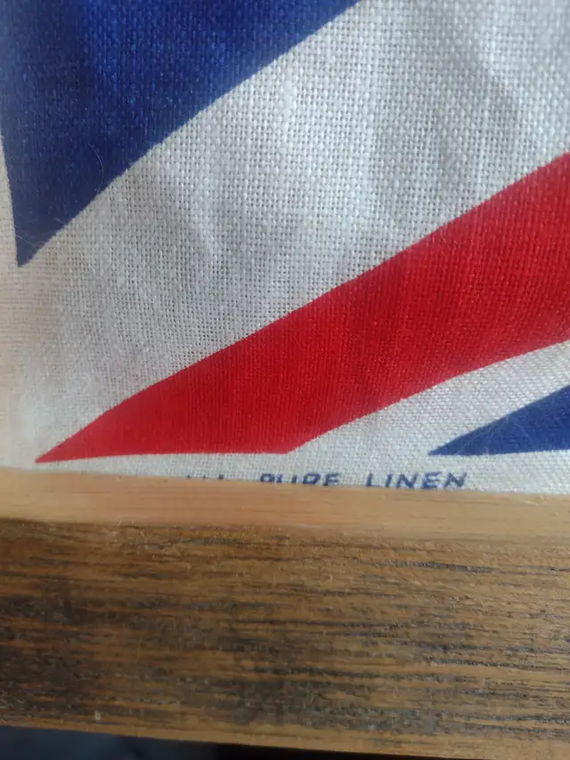 35 x 23 1/2 framed Union Jack flag - Photo 4