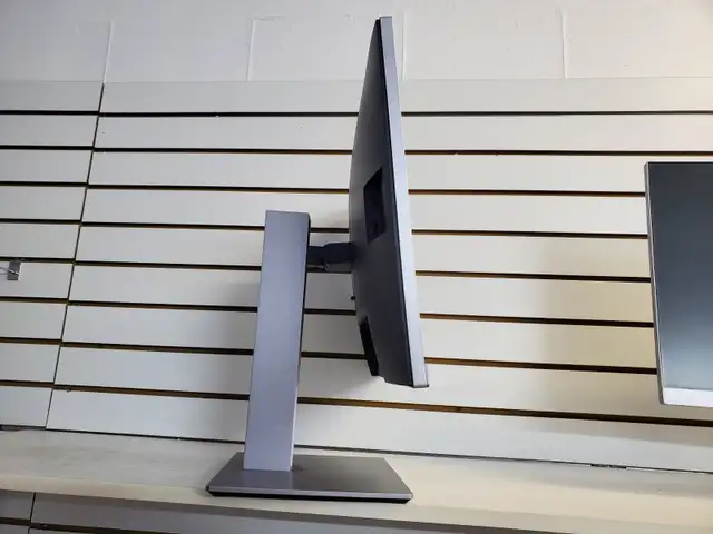 Écran, moniteur 23'', HP E233 FHD comme neuf!!! - Photo 2