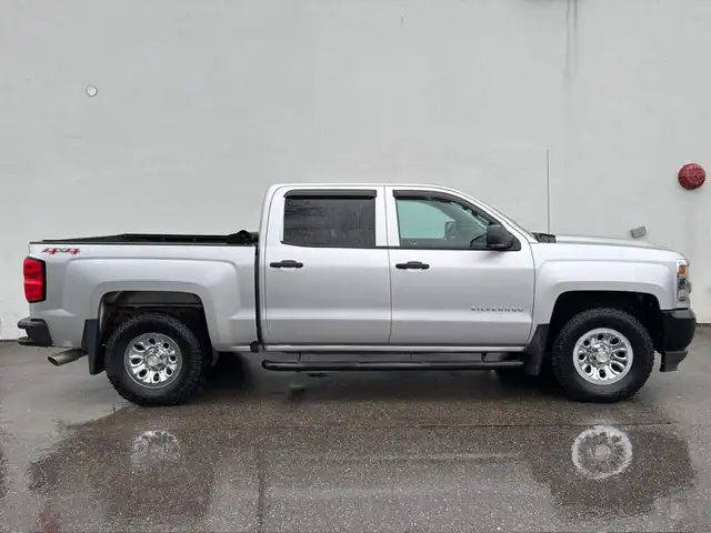 2017 Chevrolet Silverado 1500 4WD V8 CREW CAB-CAMERA-TONNEA-NEW - Photo 8