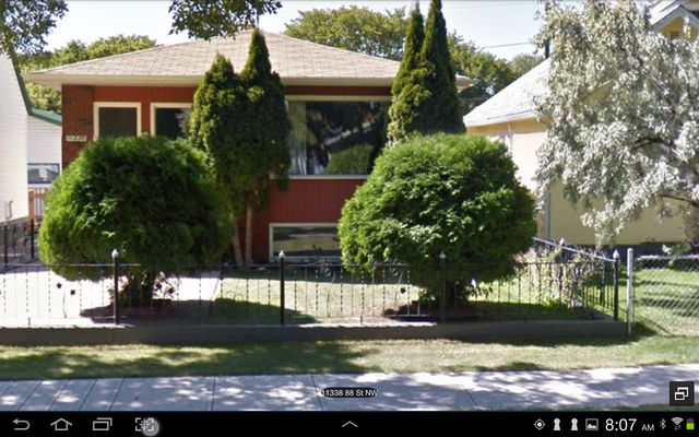 VERY CLEAN QUIET ROOM AVAILABLE