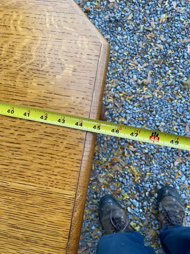 Solid Oak Kitchen Table - Photo 4