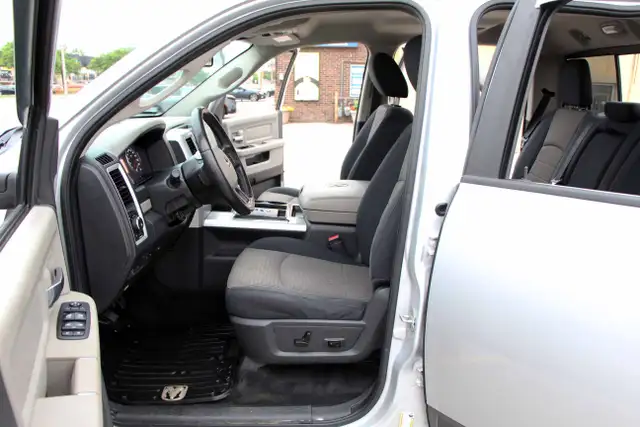 2012 Ram 1500 Outdoorsman Crew Cab  Nav  Back-up Cam Certified - Photo 17