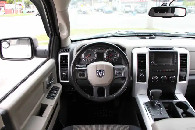 2012 Ram 1500 Outdoorsman Crew Cab  Nav  Back-up Cam Certified - Photo 21