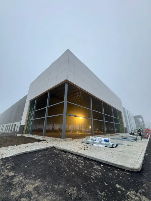 Prefab & Exterior Foreman – Relocation to Calgary Available - Photo 7