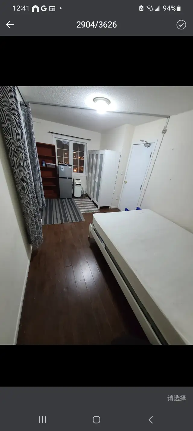 Rooms Minutes walk Finch west subway station,  York U campus - Photo 10