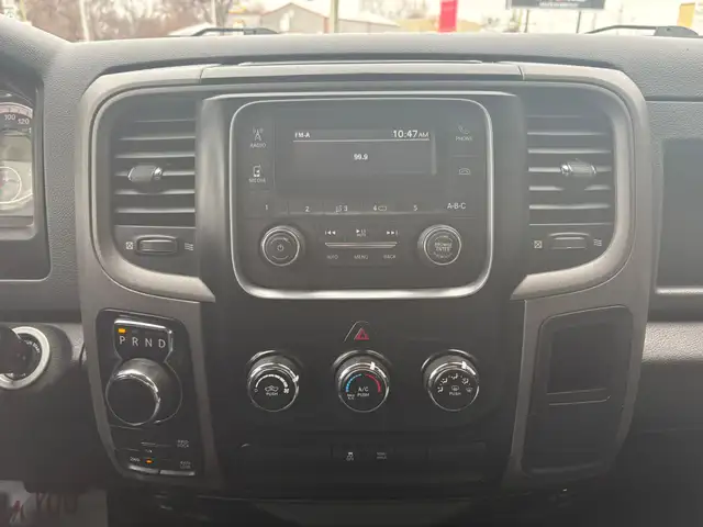 2019 RAM 1500 CLASSIC EXPRESS - B/U CAM - 4WD - AIR CONDITIONING - Photo 11