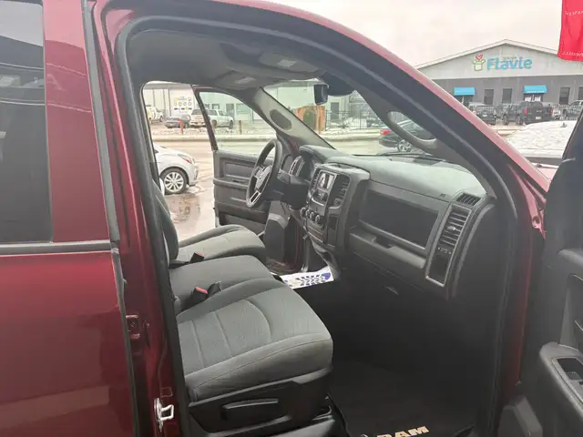 2019 RAM 1500 CLASSIC EXPRESS - B/U CAM - 4WD - AIR CONDITIONING - Photo 18