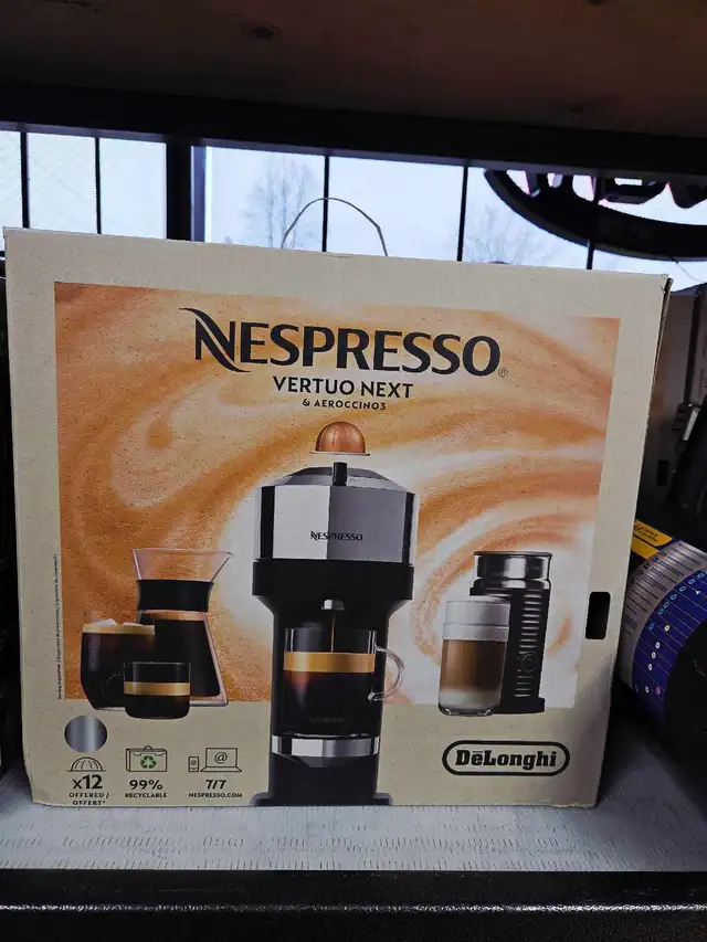 Machine nespresso   mousseur