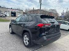 2019 Toyota RAV4 AWD LE - Photo 5