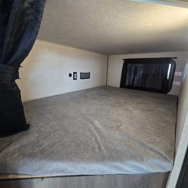 2014 Fuzion 310 - Photo 10