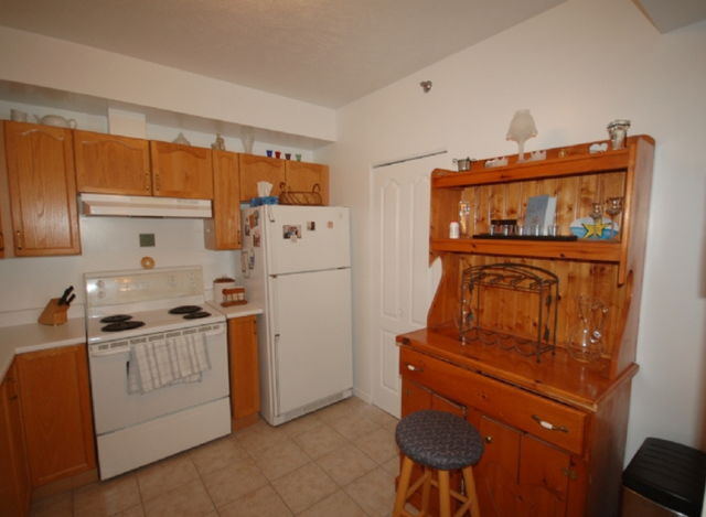 2 Bedroom Apartment, Dartmouth - July 2026 - Photo 5