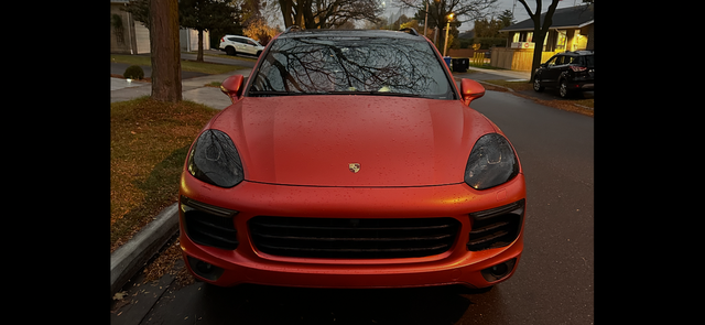 2016 Porsche Cayenne gts