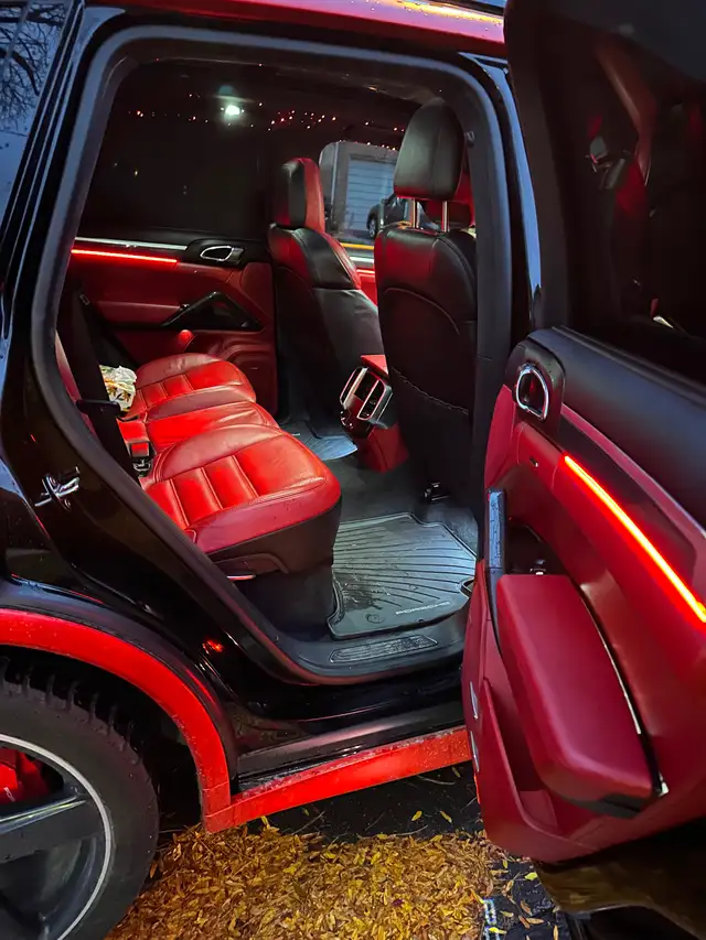 2016 Porsche Cayenne gts - Photo 9