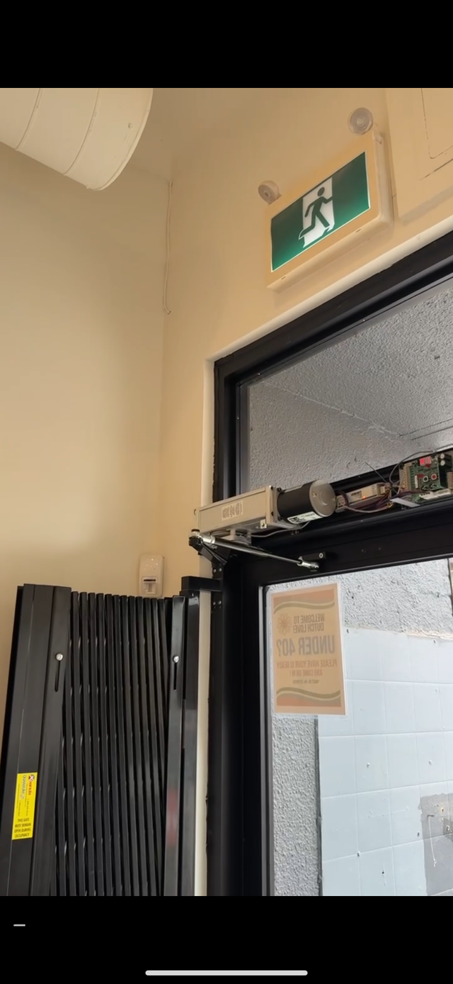 DOOR CLOSER  REPAIR - Photo 4